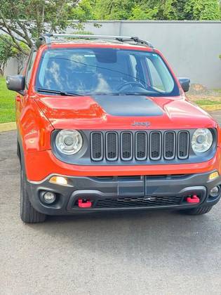 JEEP RENEGADE 2.0 16V TURBO DIESEL TRAILHAWK 4P 4X4 AUTOMÁTICO